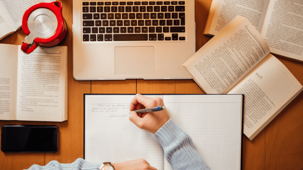 Top 7 Reasons Why Students Choose to Buy Assignment Services